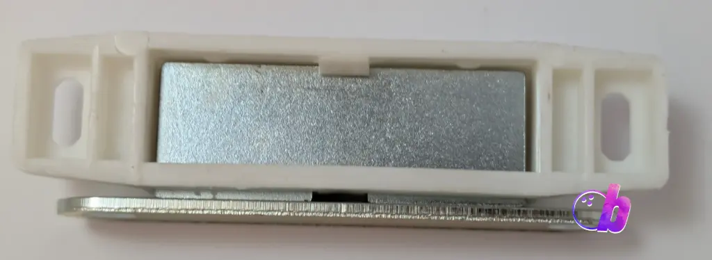 Pro Plastic Steel Magnetic Catch 1pc