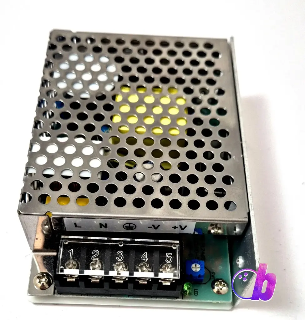 XP Power AC-DC converter, 24Vdc 2.1A, 50W enclosed