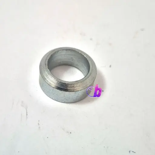 [53-520072-000] Spacer
