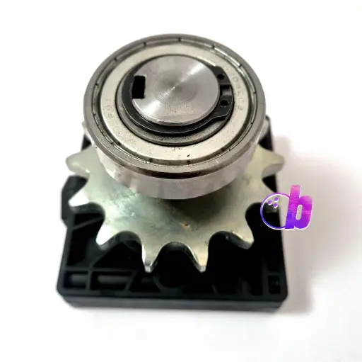 [47-075553-003] Lower chain gear w/bearing block