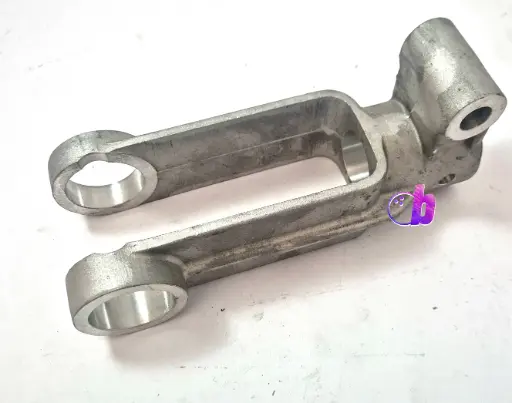 [000-024-659Z] Yoke Lower Without Bearings USED