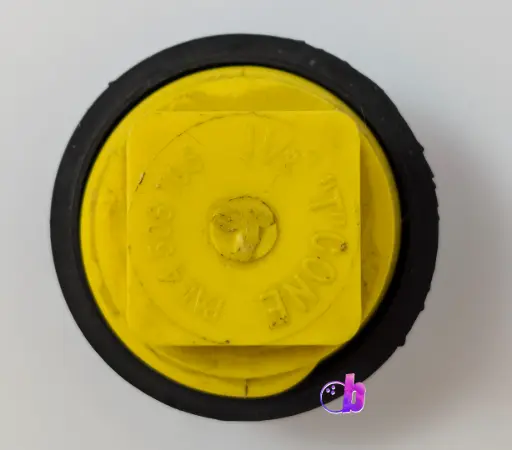 [153-0247] Plug And Rubber Insert For Supply Tank (Yellow Or Orange)