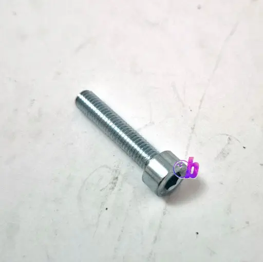 [11-051542-001] #10-24 X 5/8" ROBRTSN SCR